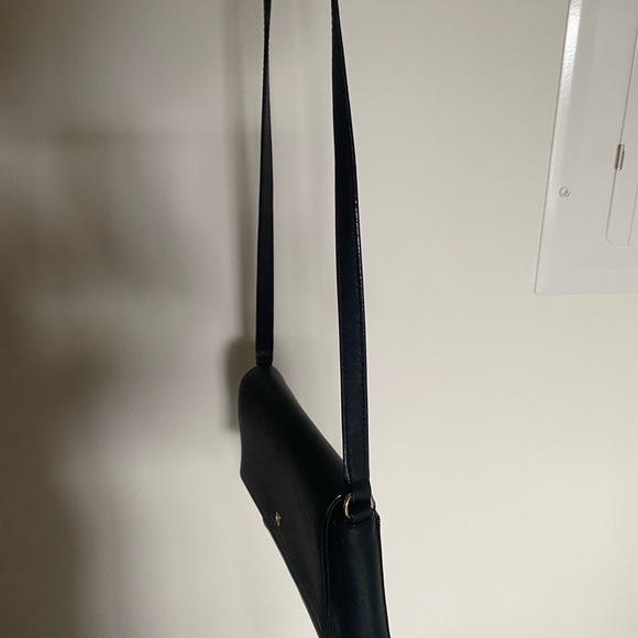 Authentic Kate Spade Black crossbody/shoulder bag purse - Picture 3 of 4
